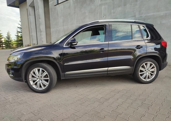 Volkswagen Tiguan cena 43000 przebieg: 32200, rok produkcji 2012 z Annopol małe 191